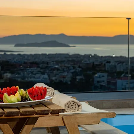 Vila Karmilos Hill *