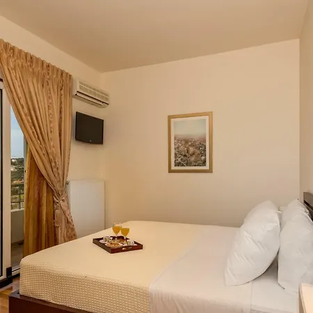 Karmilos Hill * Chania (Crete)