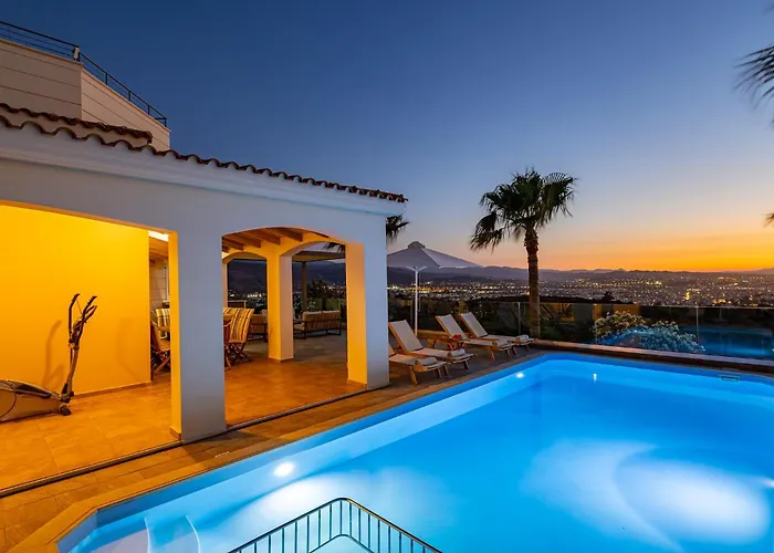 Karmilos Hill Vila *