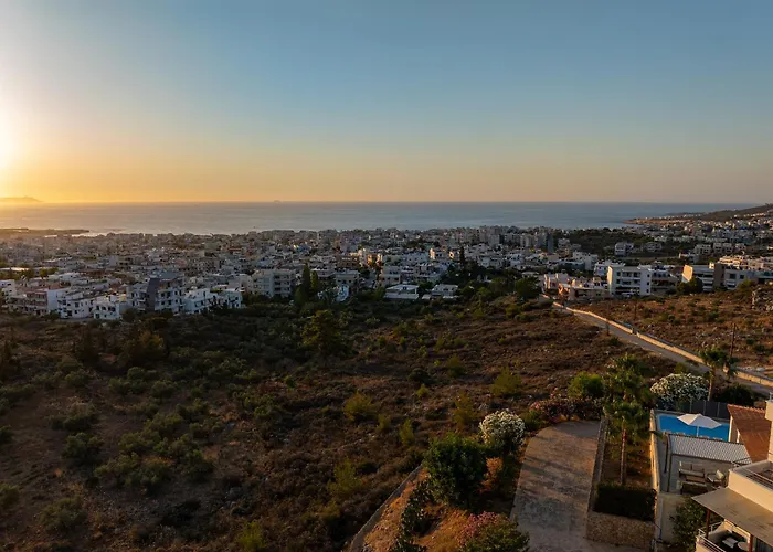 Karmilos Hill Vila *