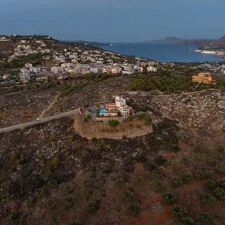 Karmilos Hill فيلة *