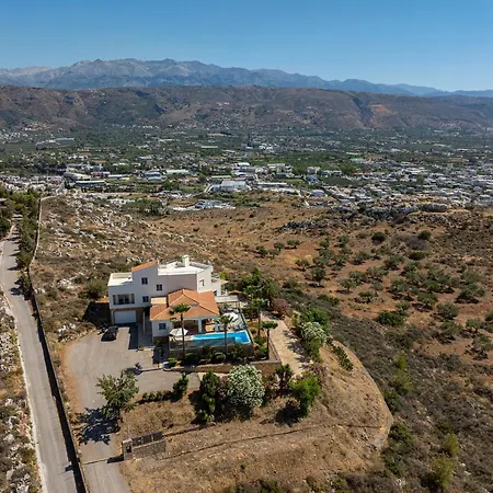 Villa Karmilos Hill *