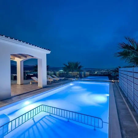Karmilos Hill Villa