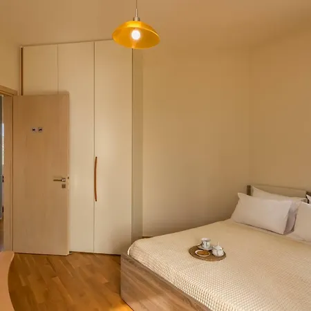 فيلة Karmilos Hill *